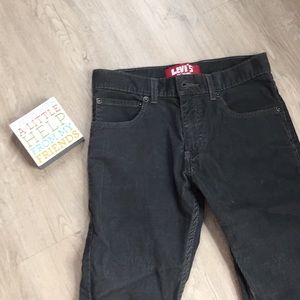 👖 Levi’s cords size 28/29